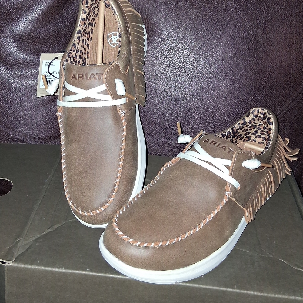 Womens Ariat Hilo Fringe Shoes Size 10